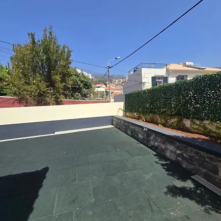 Dom wakacyjny Madeira Paradise *